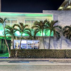 Suites On South Beach